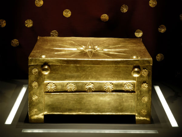 Kist met de resten van de zoon van Alexander de Grote